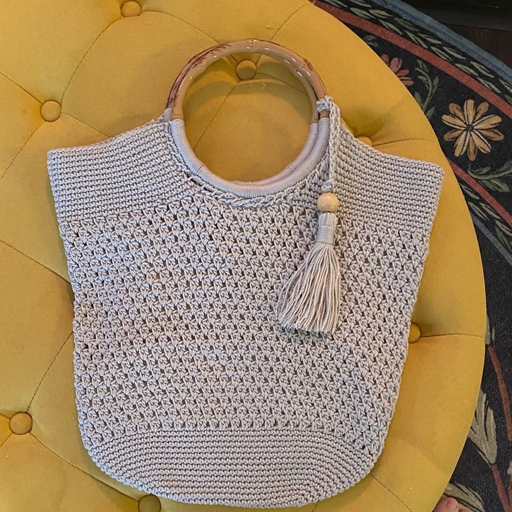 Cream Crochet Tote Bag with Wooden Handle
